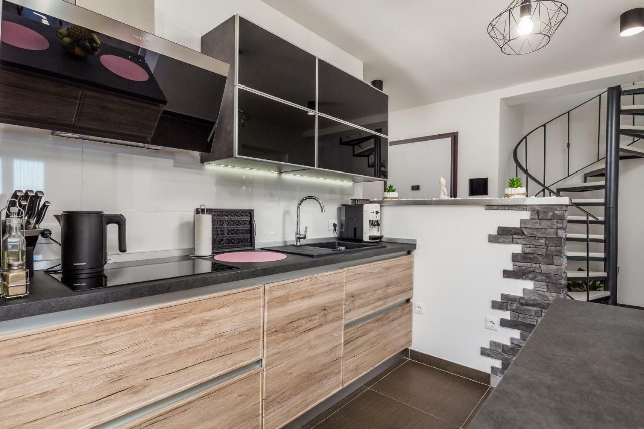 Luxury Apartment La Es Marčelji エクステリア 写真