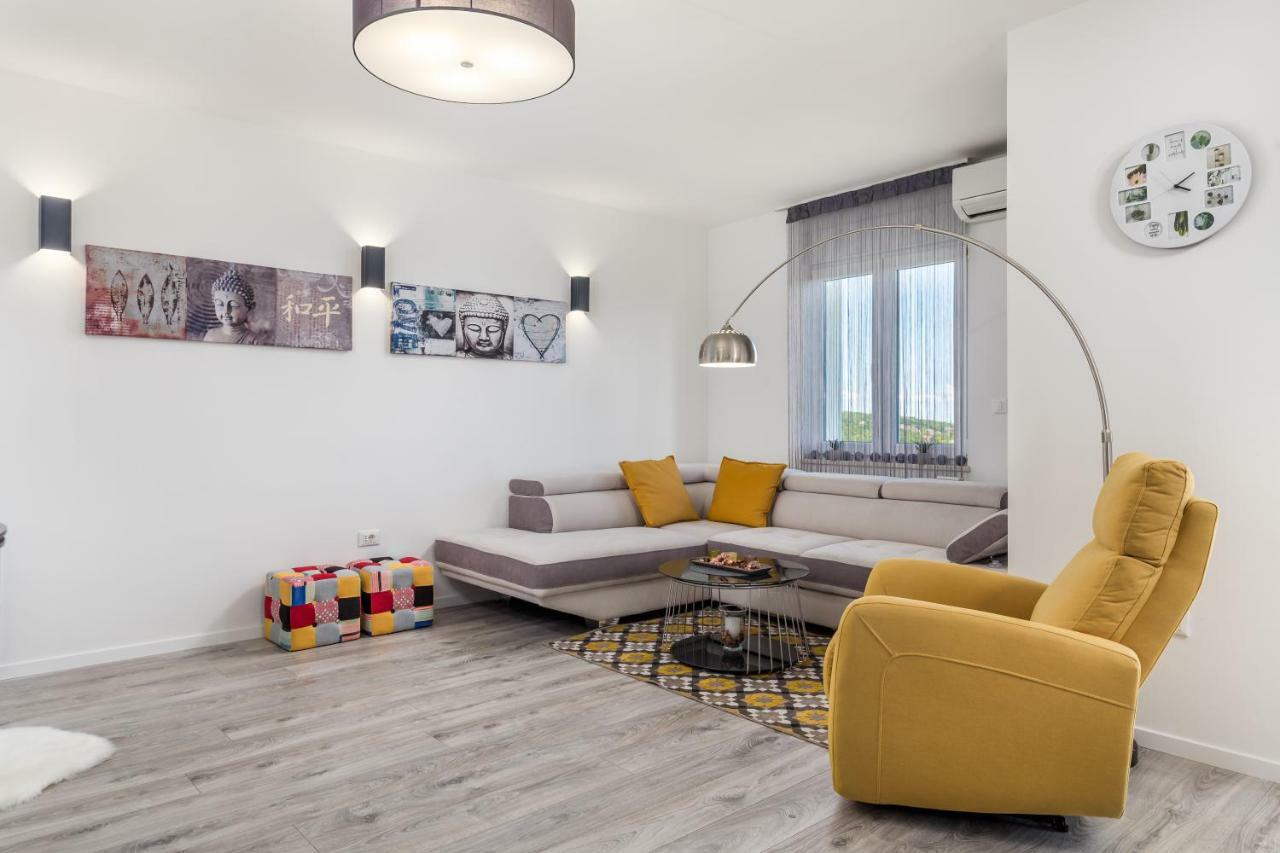 Luxury Apartment La Es Marčelji エクステリア 写真