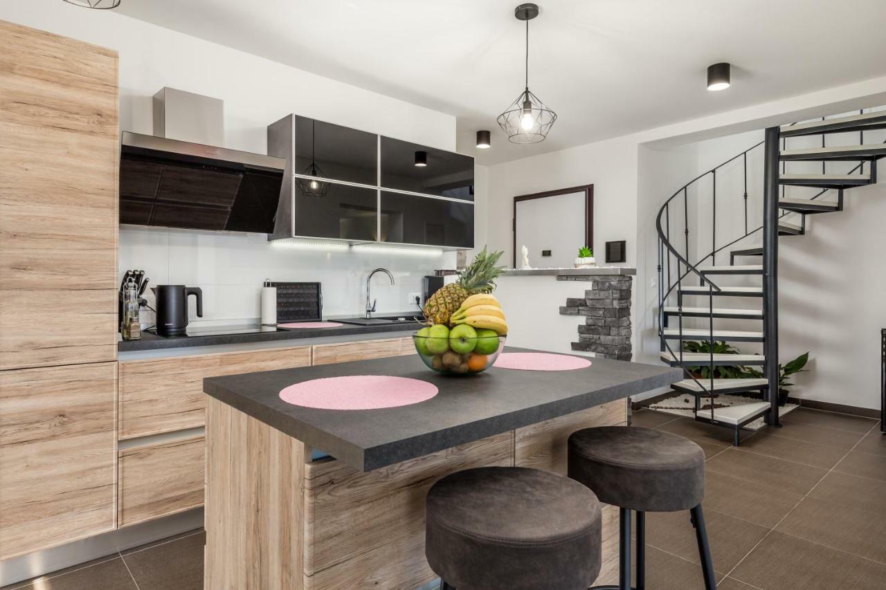 Luxury Apartment La Es Marčelji エクステリア 写真