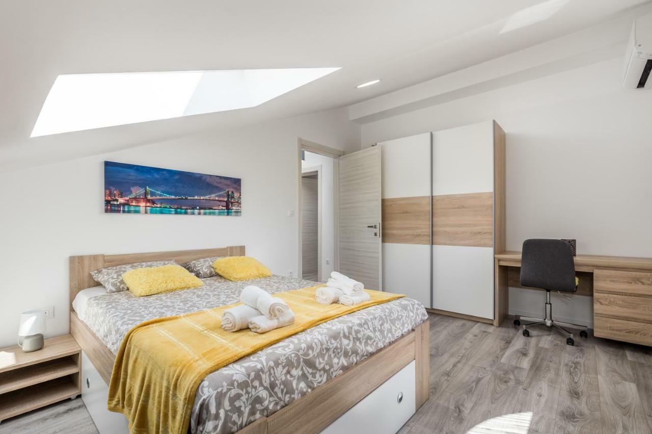 Luxury Apartment La Es Marčelji エクステリア 写真