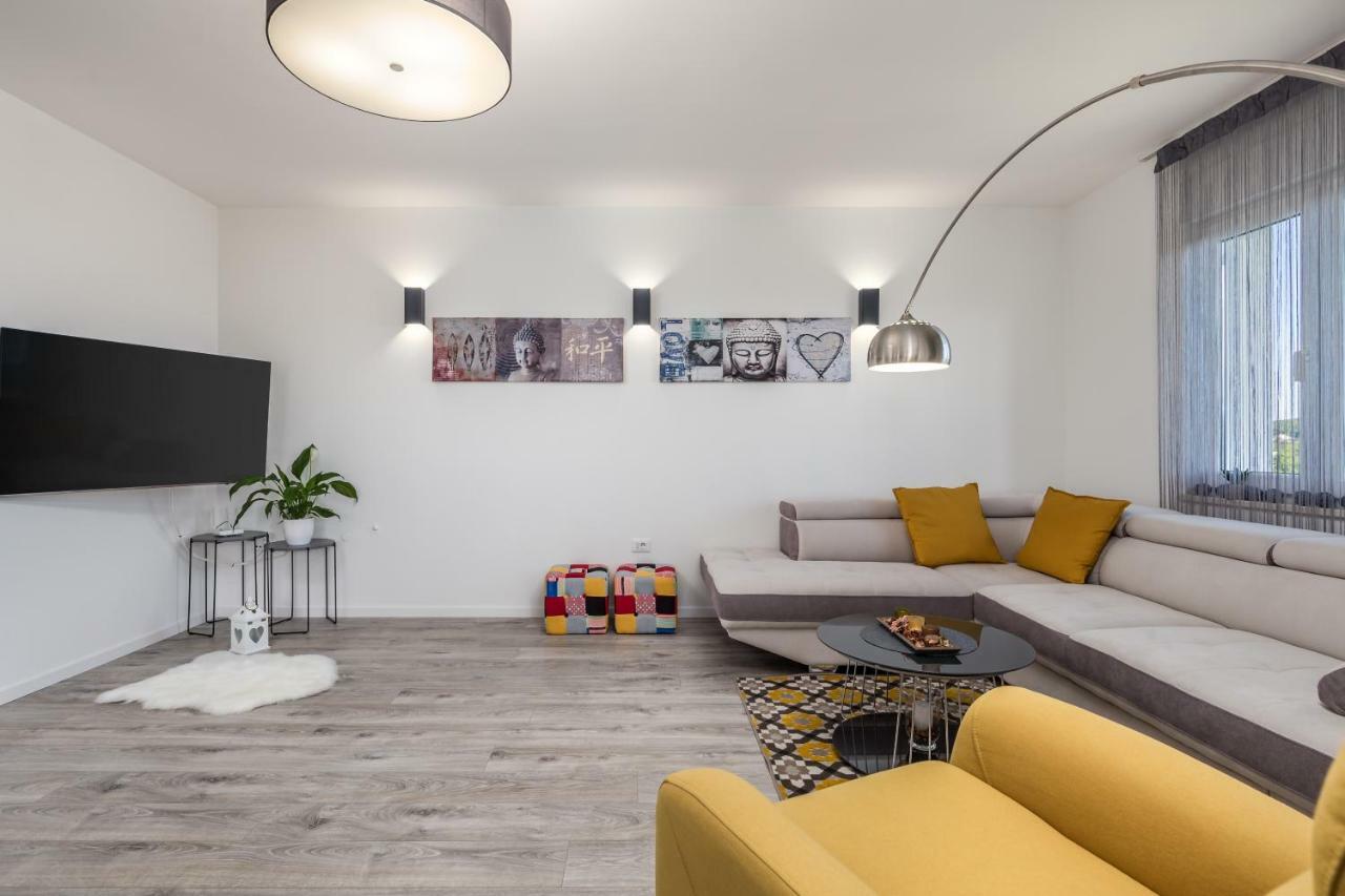 Luxury Apartment La Es Marčelji エクステリア 写真